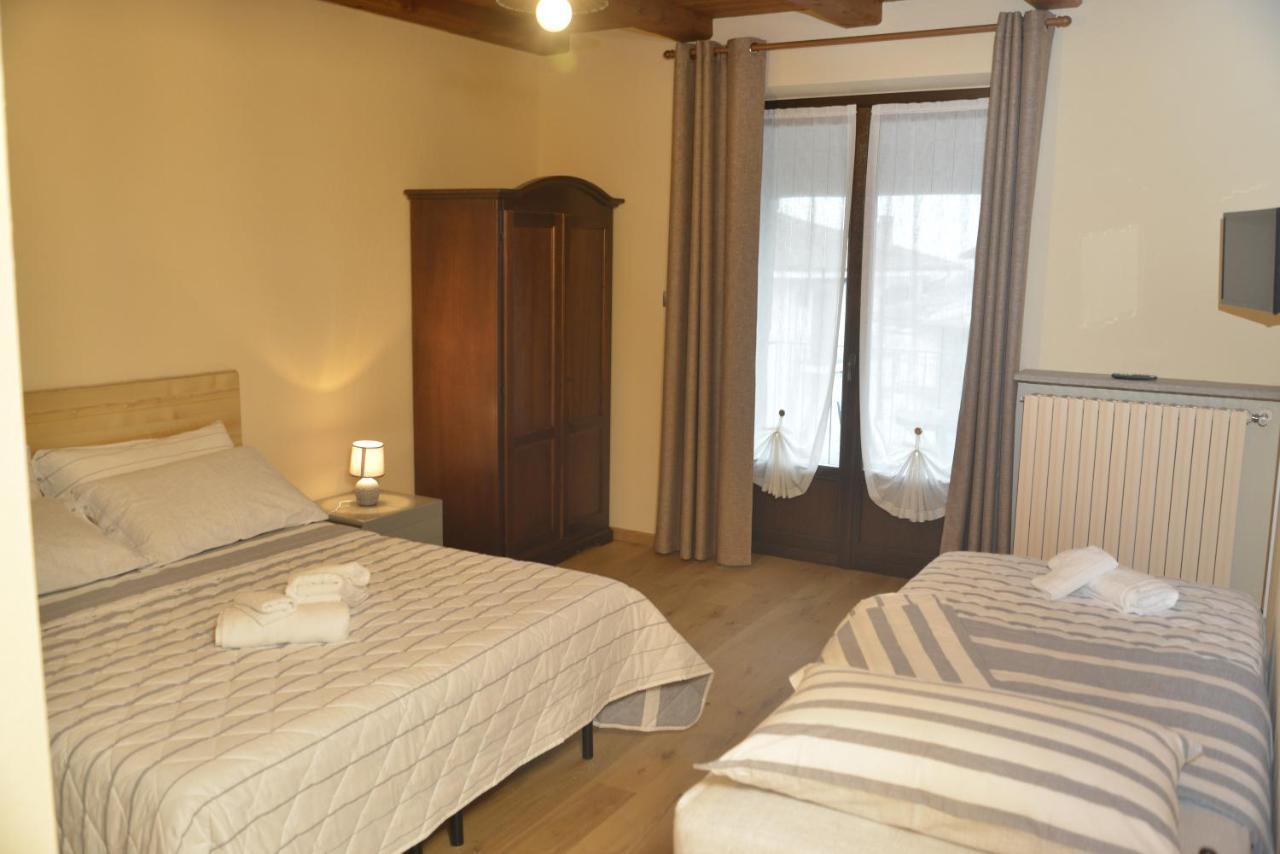 Agriturismo Ai Pruesot Bagnolo Piemonte Exterior photo